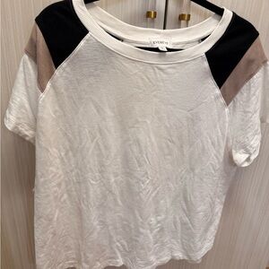 Evereve White and Black Short Sleeve Tee